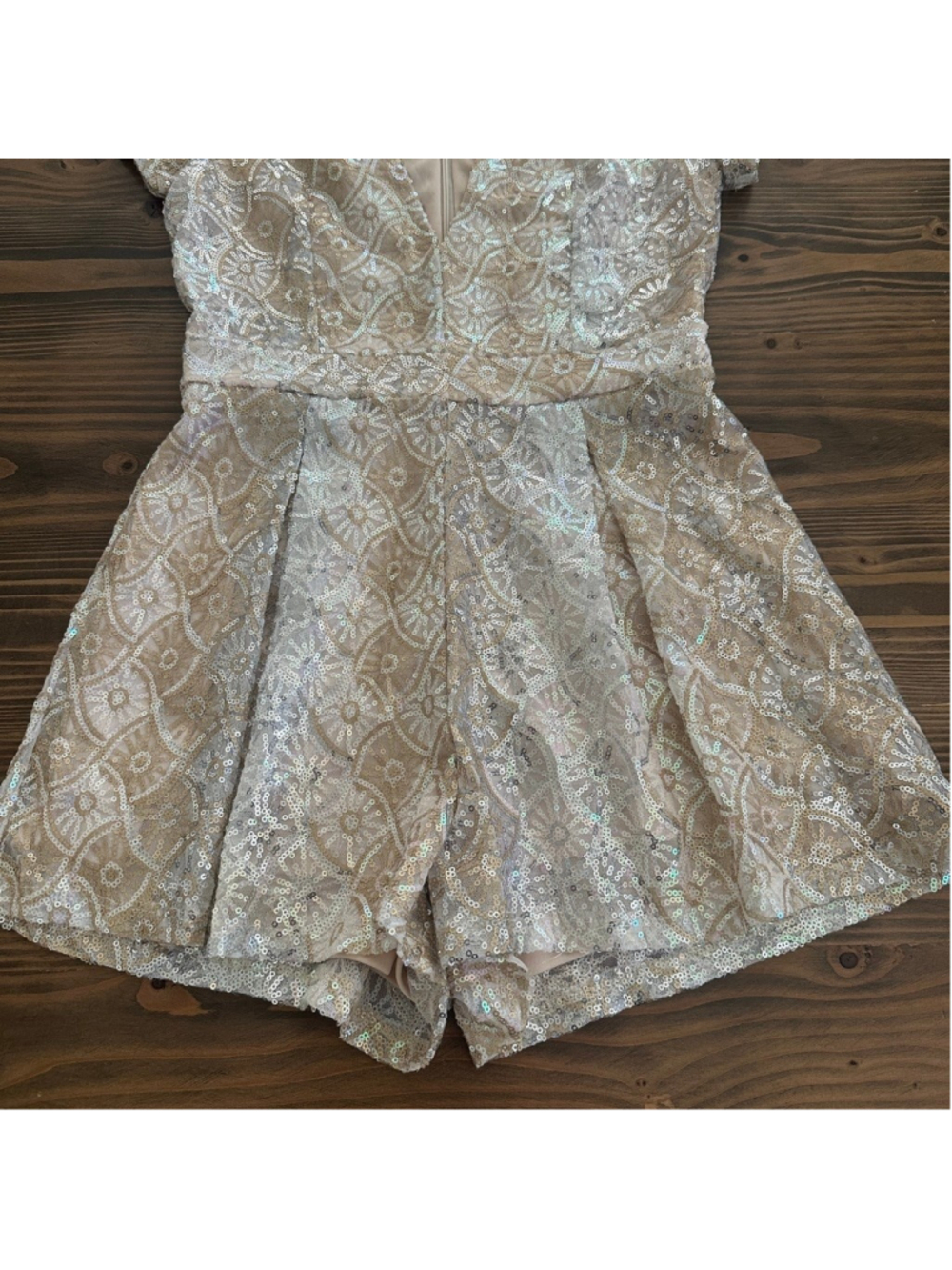 Women's GB Beige Silver Sequin Romper XS Sparkly Party Outfit New Year’s - Picture 4 of 10